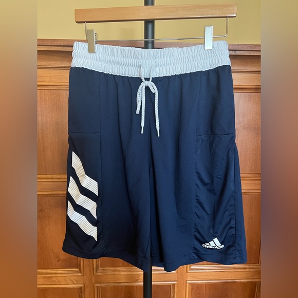 Adidas Shorts Men’s Basketball Club Navy White Size L - Picture 11 of 14
